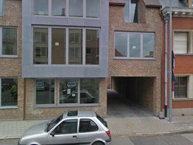 155 m2 apartment for rent in Roeselare