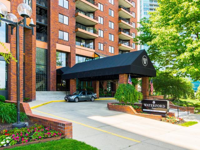 155 W Main Street # 1506