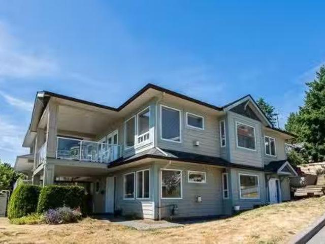 15645 Pacific Avenue, White Rock, BC, V4B 1S1 house for sale.