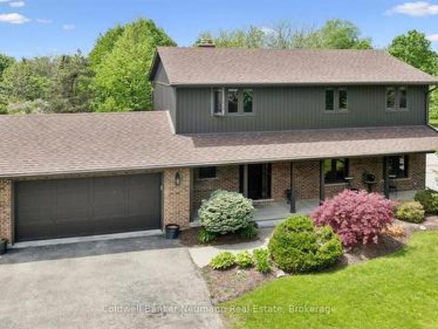 1564 Mannheim Road, Wilmot, ON, N0B 2H0 house for sale | Listing ID X13556 | Royal LePage
