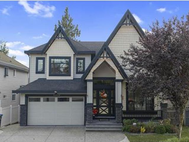 1564 Avenue, Surrey, BC, V4N 0R8 house for sale | Listing ID R3173 | Royal LePage