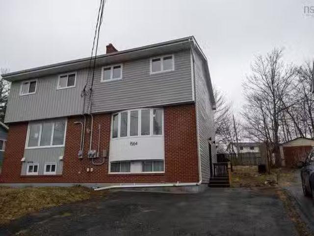 1564 Riverside Drive, Lower Sackville, NS, B4C 2Y7 house for.