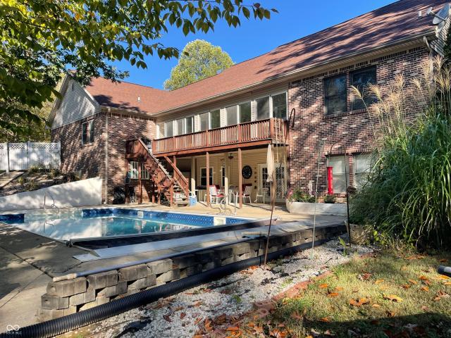 1564 W County Road 1050 S