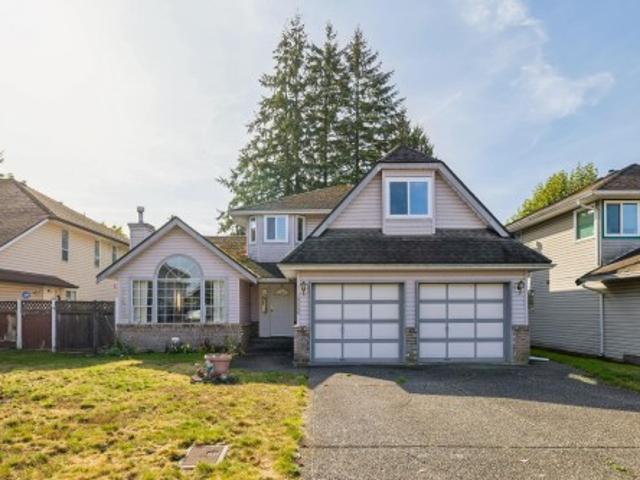 15656 A Street, Surrey, BC, V4N 3H9 house for sale | Listing ID R3174 | Royal LePage