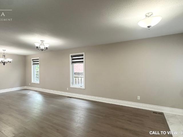 1565 Mickleborough Ct, London, Ontario N6G 5R6 ELEGANT 5 BEDROOM DETACHED HOUSE WITH MODERN FINISHES House for Rent