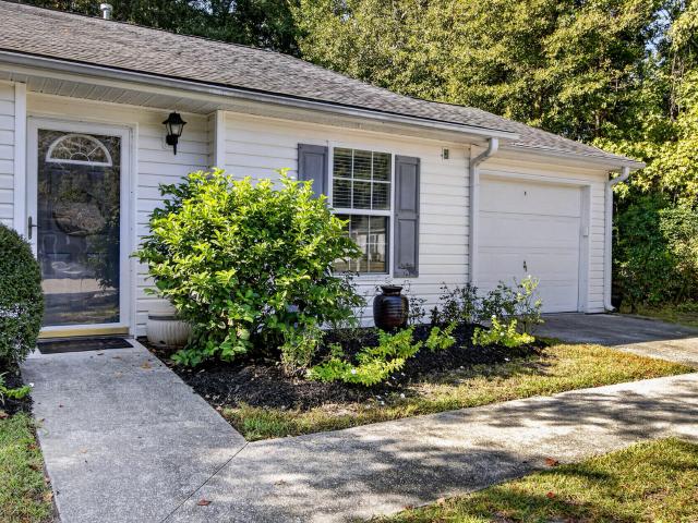 1565 Brianna Lane
