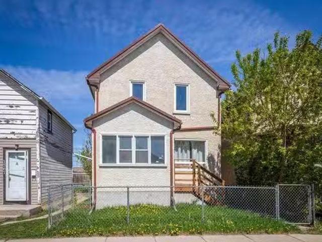 1565 Ross Avenue, Winnipeg, MB, R3E 1E2 house for sale List.
