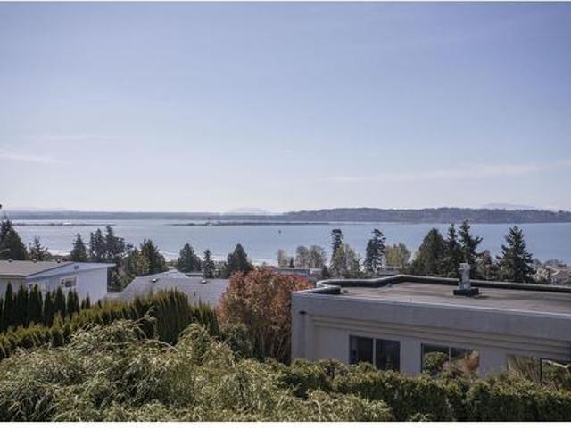 15662 Semiahmoo Avenue, White Rock, BC, V4B 1V4 house for sale | Listing ID R3161 | Royal LePage