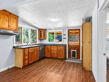 15666 Kings Creek Road