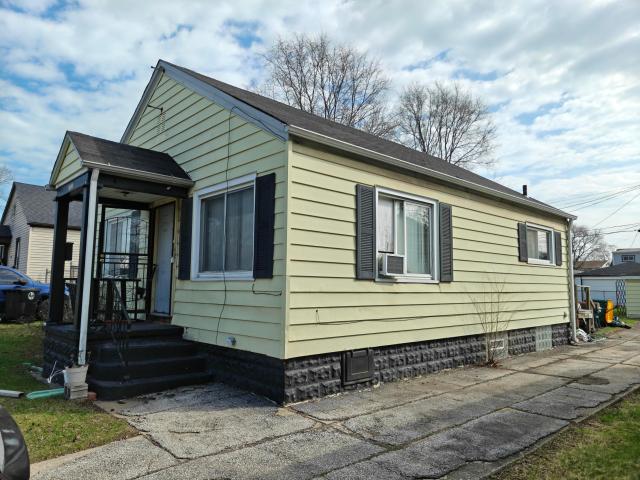 1567 Rutledge St, Gary, IN 46404 | MLS #836367