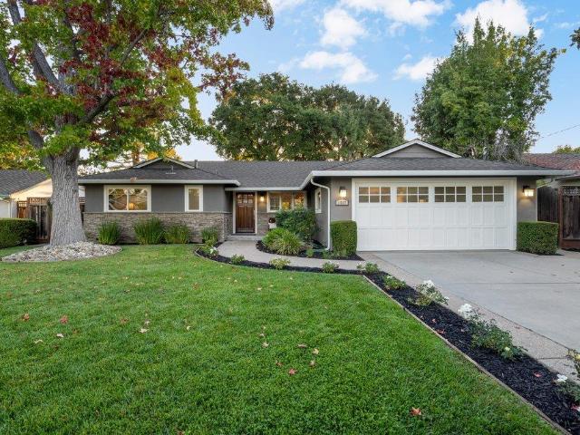 1567 Siesta Drive