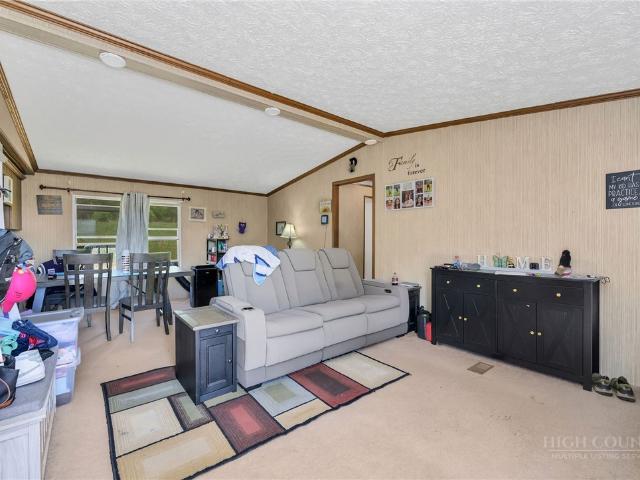 1567 Will Vannoy Road