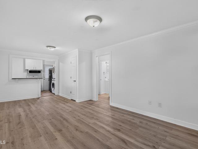 1569 Valley Drive