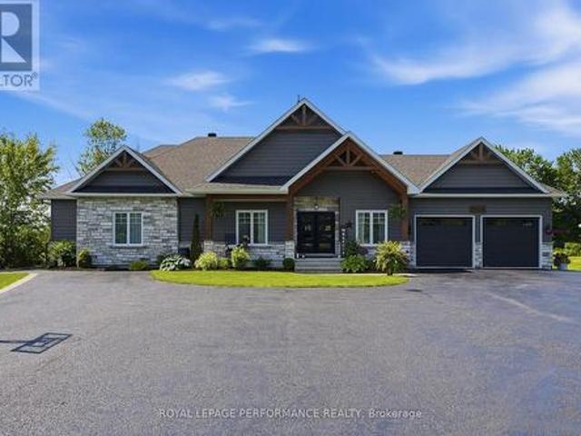 1560 Sandy Hill Road, Champlain, ON, K6A 2R2 house for sale | Listing ID X13858 | Royal LePage