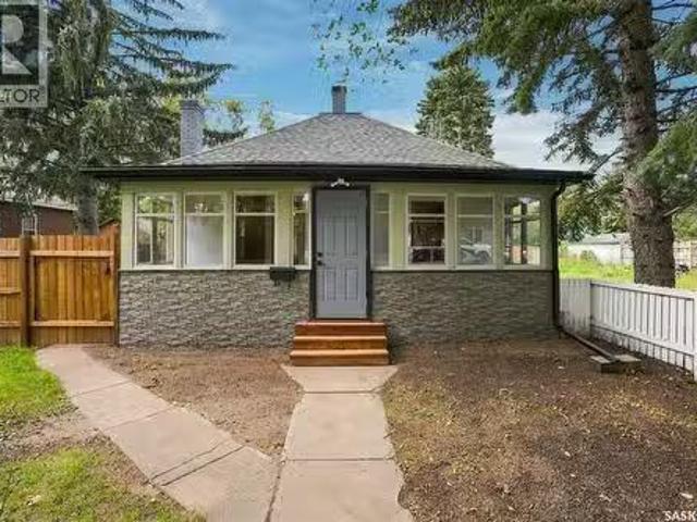 1561 99Th Street, North Battleford, SK, S9A 0R2 house for sa.