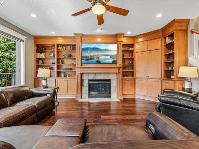 15630 sw brighton ct