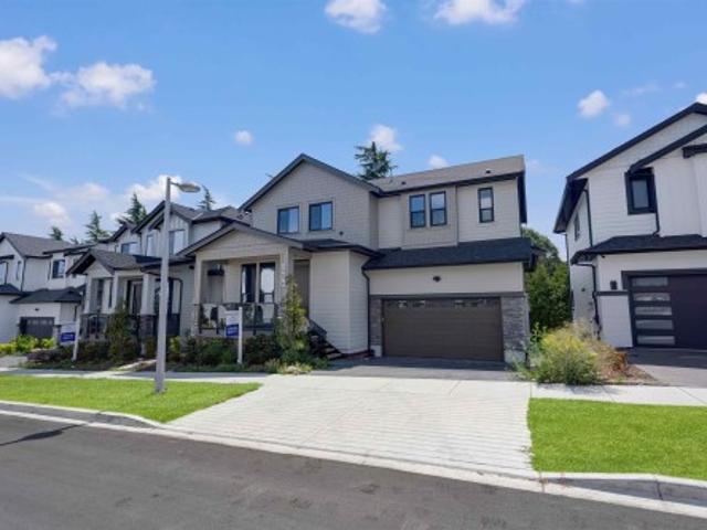 1563 A Avenue, Surrey, BC, V0V 0V0 house for sale | Listing ID R3175 | Royal LePage