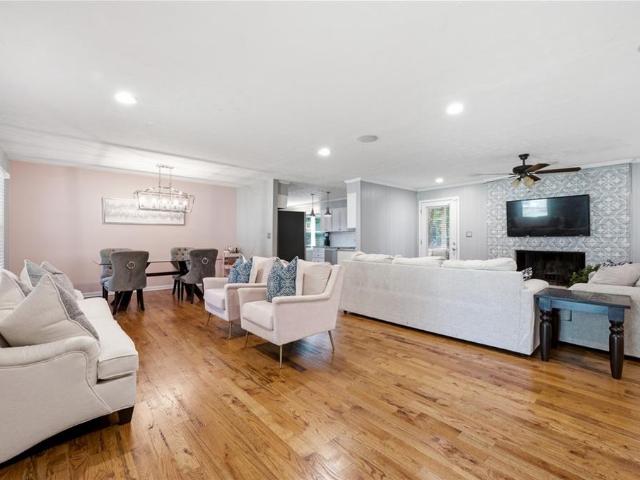 1563 Pedro Drive SW