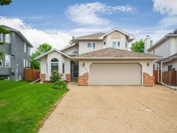 1563 Street, Edmonton, AB, T5Y 2N3 house for sale | Listing ID E4494 | Royal LePage