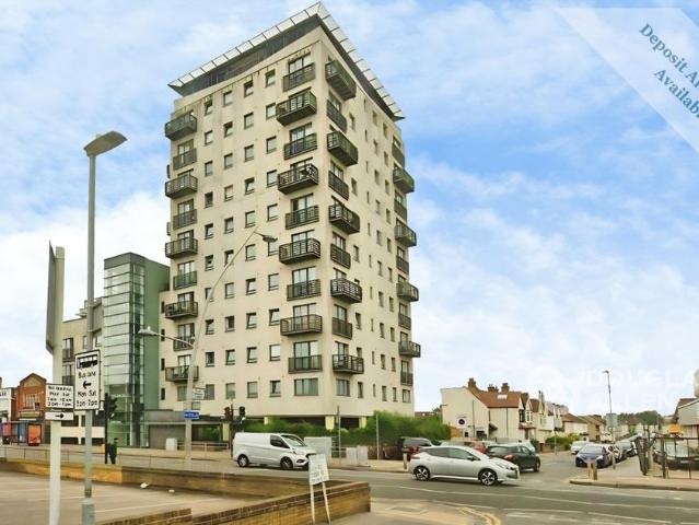 156 162 High Road Chadwell Heath RM6 2 bed flat to rent £1,750 pcm £404 pw