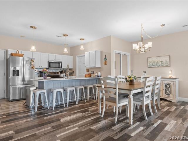 156 Bluff Boulevard 2B