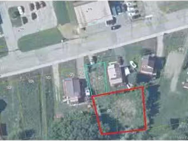 156 Dumaresq, Bathurst, NB, E2A 1H6 vacant land for sale Li.
