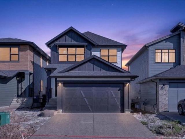 156 Emberside Hollow, Cochrane, AB, T4C 3E1 house for sale | Listing ID A2343 | Royal LePage