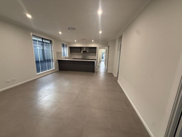 156 Eighteenth Avenue, AUSTRAL, NSW 2179