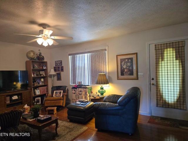 156 El Sara Drive
