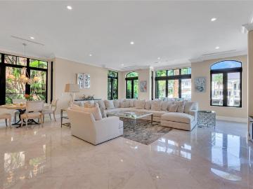 156 Fiesta Way, Fort Lauderdale, FL