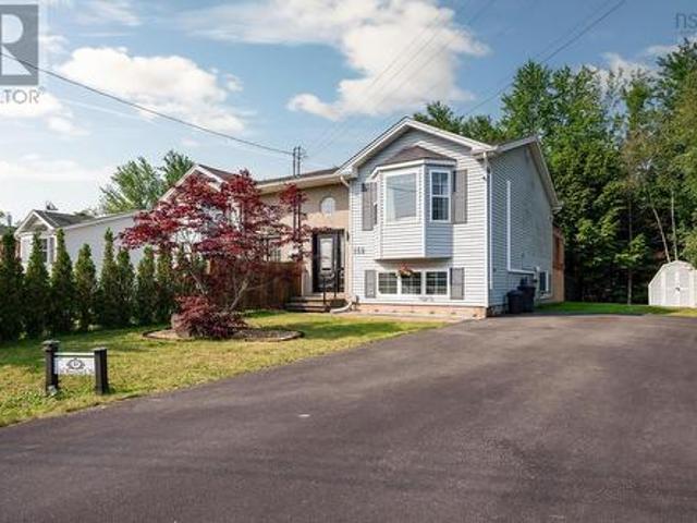 156 Hemlock Drive, Elmsdale, NS, B2S 1C2 house for sale | Listing ID 202618 | Royal LePage