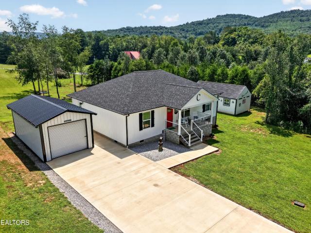 156 Hidden River Ave