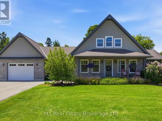 156 Highland Drive, West Grey, ON, N0C 1H0 house for sale | Listing ID X13487 | Royal LePage
