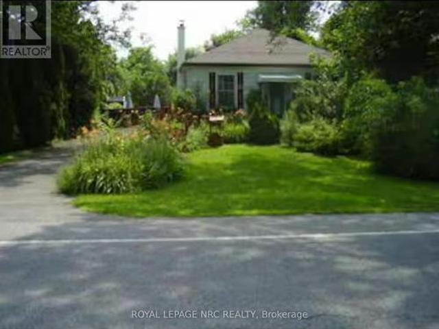 156 Mary Street, Niagara On The Lake Town, ON, L0S 1J0 house for sale | Listing ID X13737 | Royal LePage