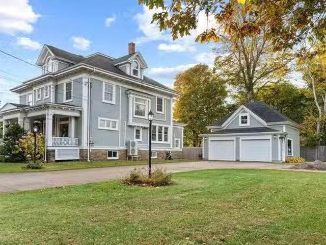 156 Summer Street, Summerside, PE, C1N 3J6 house for sale L.