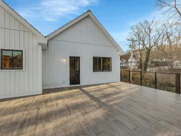 156 W Broadway, Unit 3, Port Jefferson, NY 11777 | MLS #974575