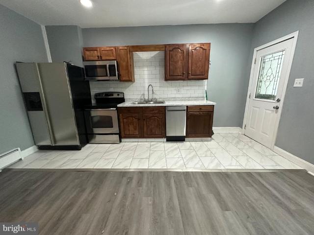156 W Spruce Street