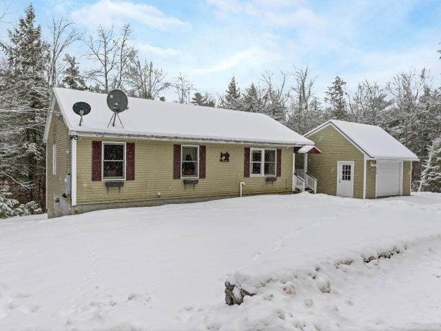 156 Trotting Track Road