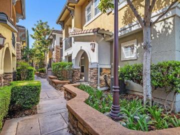 156 Via Montisi, Santee, CA 92071 | MLS #PTP2602