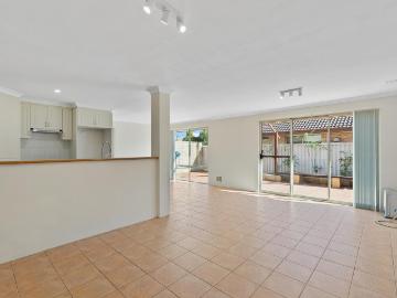 156A Surrey Road Rivervale, WA 6103