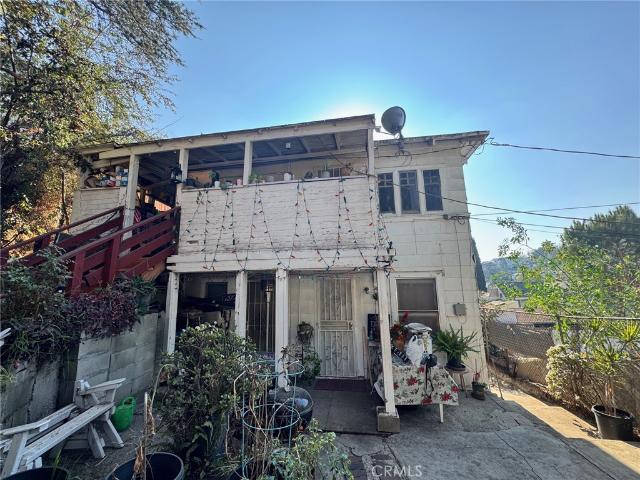 1574 Donaldson St, Los Angeles, CA 90026 | MLS #TR26024