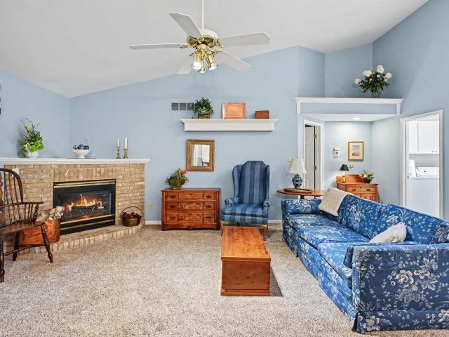 1575 Stone Court