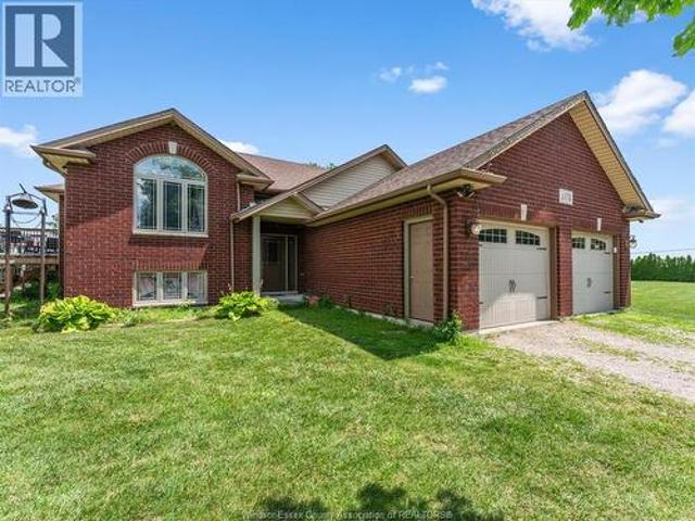 1578 Gore, Harrow, ON, N0R 1G0 house for sale | Listing ID 26016 | Royal LePage