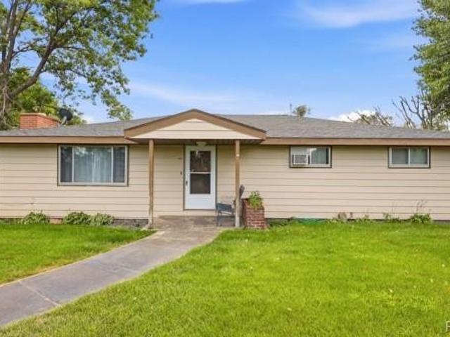 15798 Highway 144