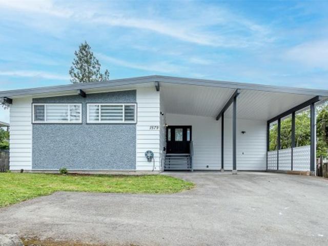1579 Kenmore Rd, Saanich, BC, V8N 2E2 house for sale | Listing ID 1030 | Royal LePage