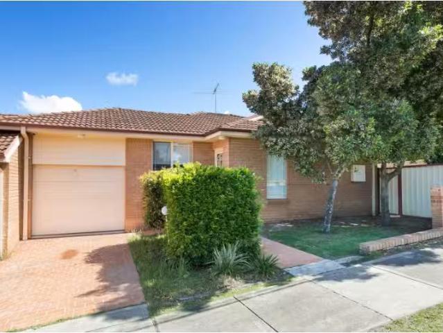 1/570 Rocky Point Road, Sans Souci Apartment for rent Listed.