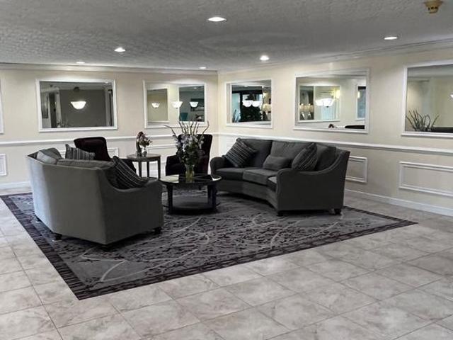 1570 The Fairway # 506E