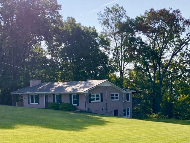 1570 Verna Qualls Rd