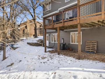 15716 Maple Island Court