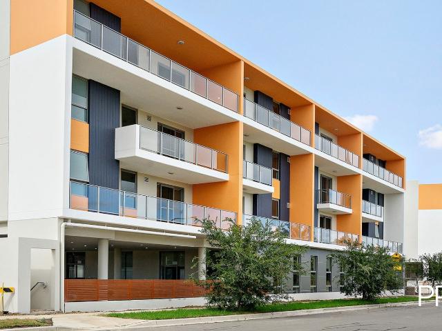 15/71 Deerubbin Dr, Glenmore Park NSW 2745